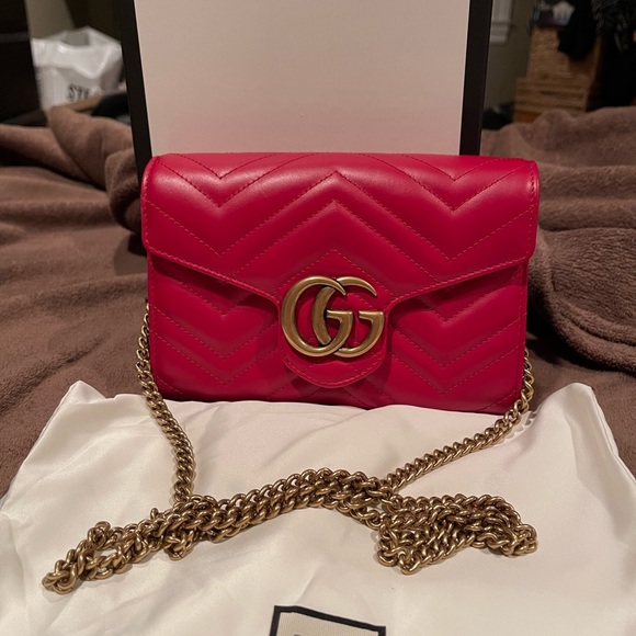 Gucci red marmont cross body - Picture 2 of 3